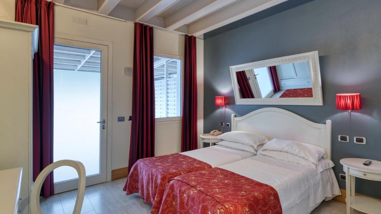 Hotel Fiera Di Brescia Eksteriør billede