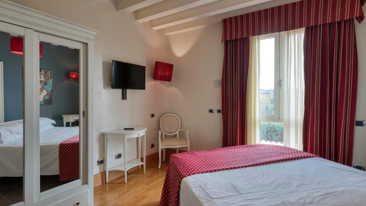 Hotel Fiera Di Brescia Eksteriør billede
