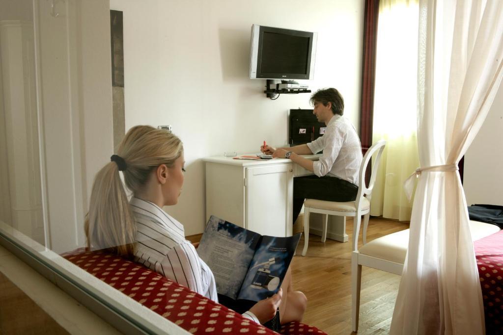 Hotel Fiera Di Brescia Eksteriør billede